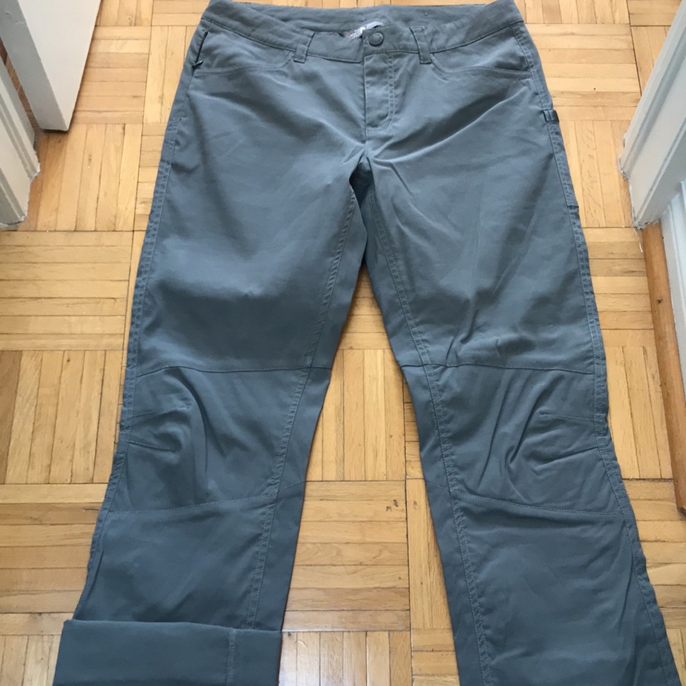 NWOT The North Face hiking pants